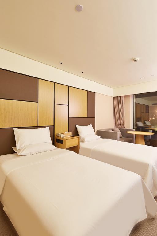 Ji Hotel Chengdu West Hi-Tech Zone Longhu Kültér fotó